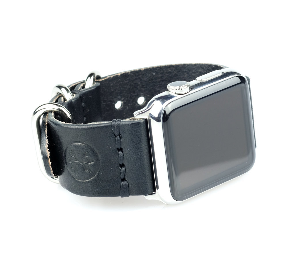 apple watch black leather band